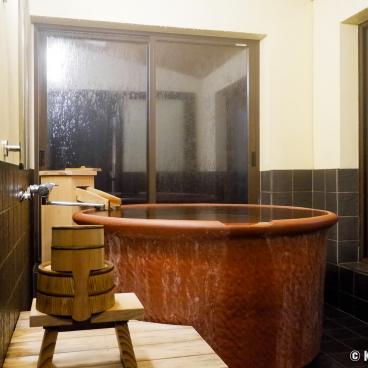 Hotel Mori No Kaze Tateyama (Toyama), Private onsen bath in Shikisai bungalow