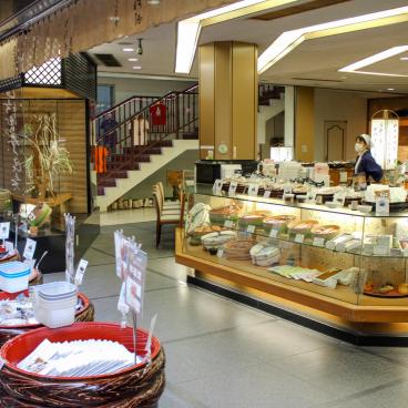 Naramachi District in Nara, A Japanese delicacies shop