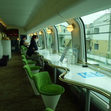 Premium Express Shimakaze, Upper level of the dining car