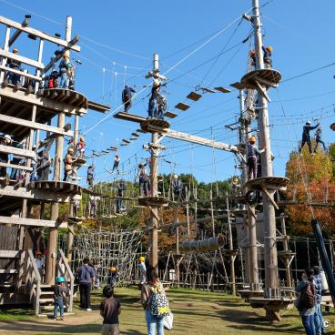 Nijigen no Mori, Crayon Shin-chan Adventure Park, Treetop fortress course