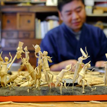 Udatsu no Machinami (Shikoku), Dancing bamboo characters in Jidaiya