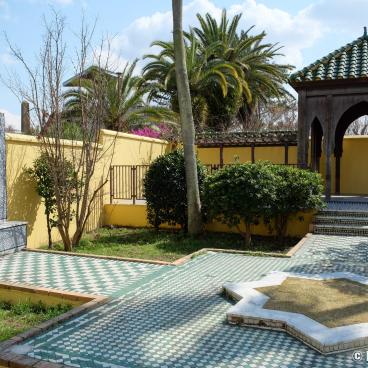 Tsurumi Ryokuchi Park, Moroccan garden