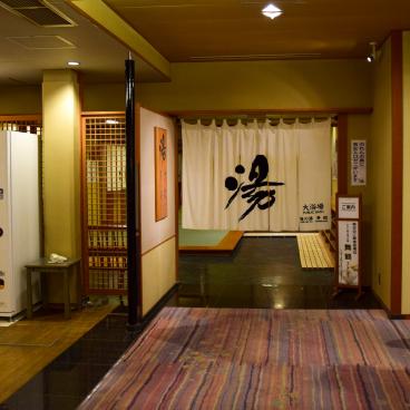 Yumotoya Onsen Ryokan in Niigata, Entrance of the onsen baths