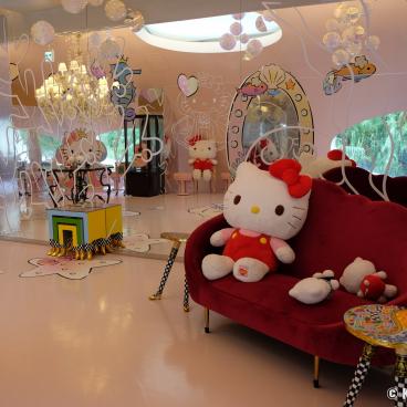 Hello Kitty Smile (Awaji), Private lounge at the Otohime Dragon Palace digital exhibition