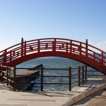 Kanzanjicho (Hamamatsu), Japanese bridge on Lake Hamana