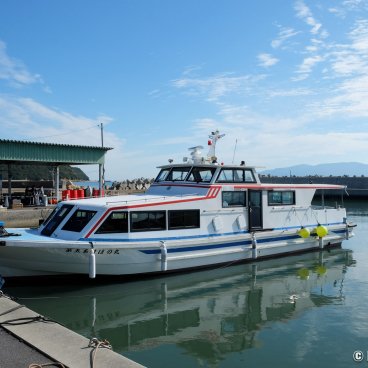 Hoden Port (Okayama), Ferry to Inujima
