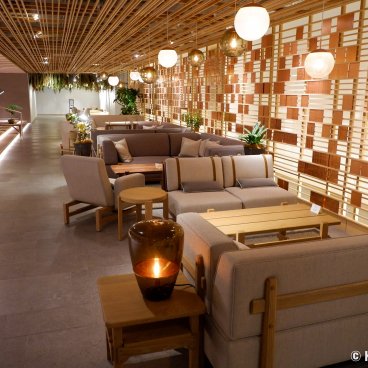 Good Nature Hotel (Kyoto), Hotel lobby