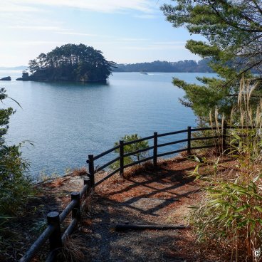 Matsushima, Walking path on Fukuurajima and view on the bay
