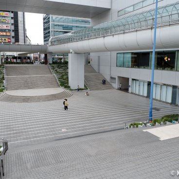 Omiya (Saitama), Central Plaza of the Sonic City Hall