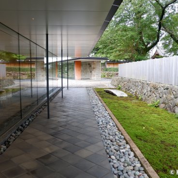 Enoura Observatory (Odawara), On the side of the reception building