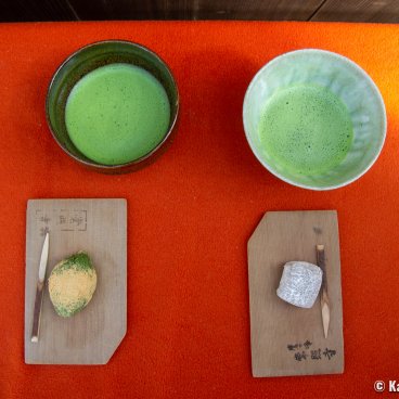 Josho-ji (Kyoto), Matcha tea and Wagashi Japanese confectionery 