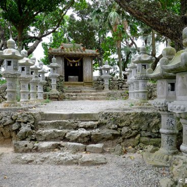 Ishigaki, Kabira Kannon-do temple 2