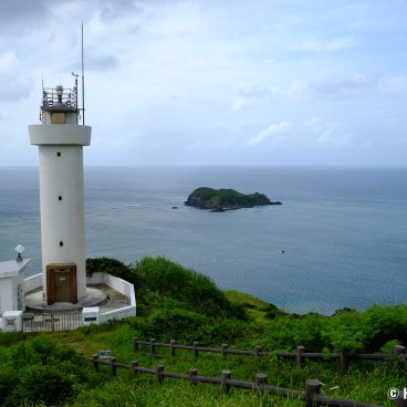 Hirakubo (Ishigaki), Hirakubozaki Lighthouse at the northern end of the island