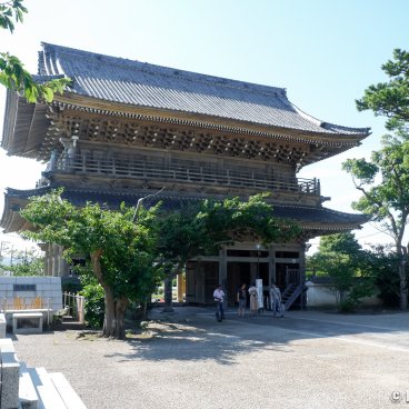 Komyo-ji (Kamakura), Sanmon gate 2