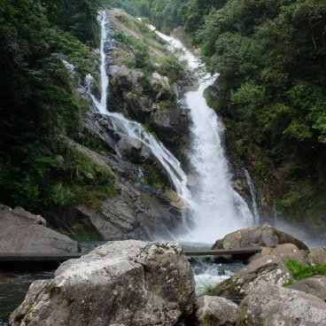 Karatsu (Saga, Kyushu), At the foot of Mikaeri no Taki Falls