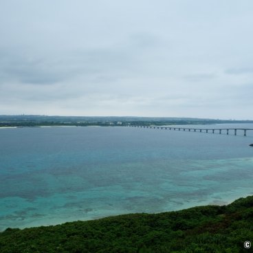 Ryugu Castle Observatory (Kurima-jima), View on Yonaha-Maehama Beach and Kurima Bridge