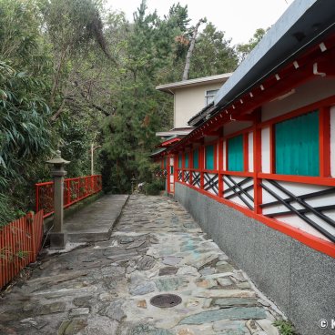 Kishu Tosho-gu (Wakayama), Within the shrine's grounds 2