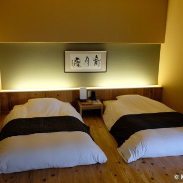 Resort Kumano Club, Double beds in the Japanese style bungalow (Shingetsu-no-Iori)