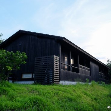 Resort Kumano Club, Hotel's building and bungalows