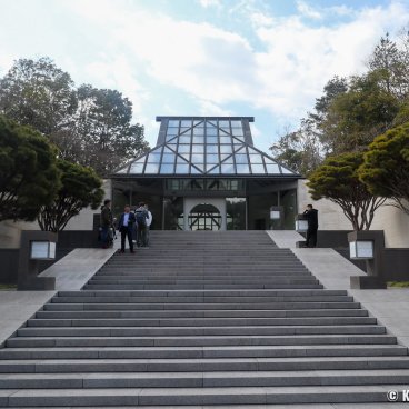 Miho Museum, Entrance of the main building