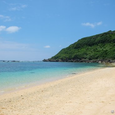 Higashi-Hennazaki Cape (Miyako-jima), Yoshino Beach