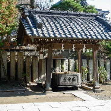 Ryuko-ji (Enoshima), Temizuya Fountain