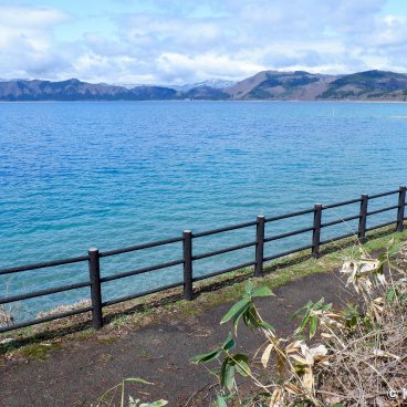 Lake Tazawa-ko (Akita), Walking path on the lakeside