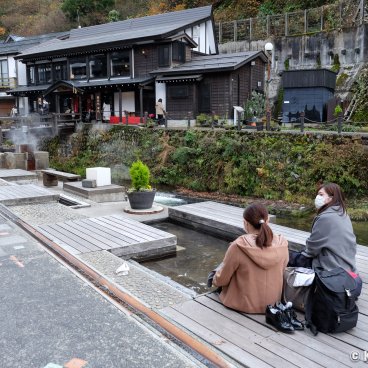 Ginzan Onsen (Yamagata), Ashiyu foot bath