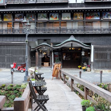 Ginzan Onsen (Yamagata), View on the thermal village and its traditional architecture 6