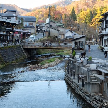 Ginzan Onsen (Yamagata), View on the thermal village and its traditional architecture 7