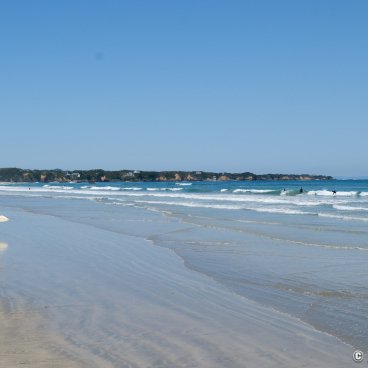 Shima (Ise Peninsula, Mie Prefecture), Surfers on Koushirahama Beach and Ago-no-matsubara