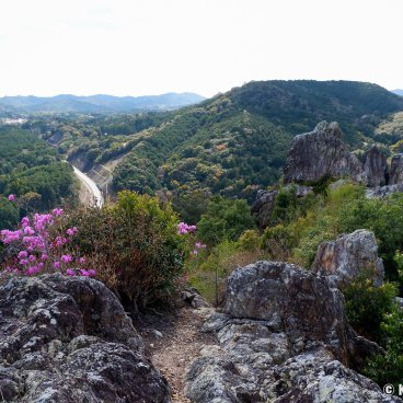 Shima (Ise Peninsula, Mie Prefecture), Elevated view on Omu-iwa