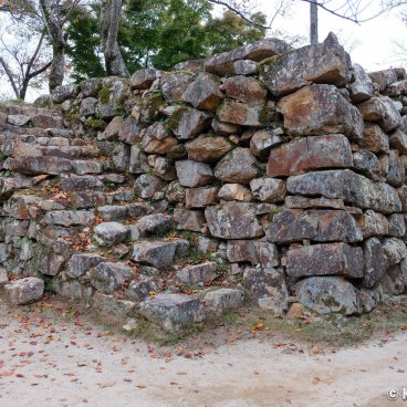 Sumoto Castle (Awaji), Ruins and stone walls
