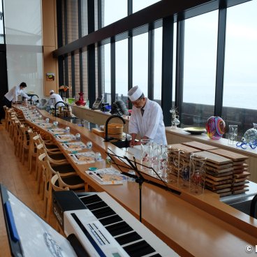 Japanese restaurant Aonoya (Seikaiha), View on the kitchen counter