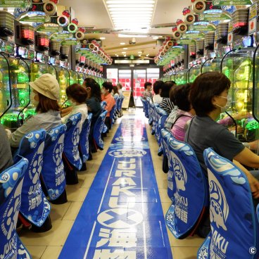 Juraku Pachinko parlor in the north of Tokyo