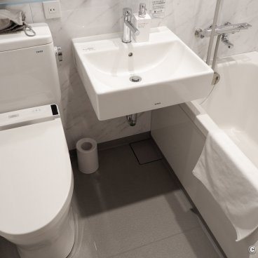 The Knot Hiroshima, Standard Twin room's Japanese bathroom