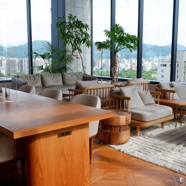 The Knot Hiroshima, Bar Kei at the upper floor of the hotel