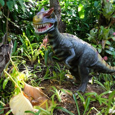Dino Park (Nago, Okinawa), Dinosaurs replicas in Yanbaru Forest 5