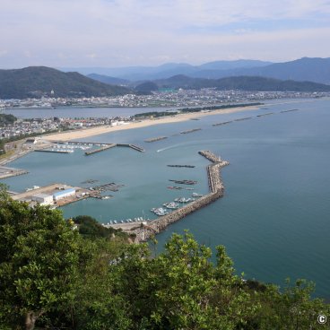Takozushiyama (Wakayama), View on Wakanoura Bay and Kataonami Beach