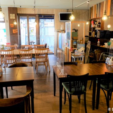 Hase Shokudo (Kamakura), Inside view of the restaurant