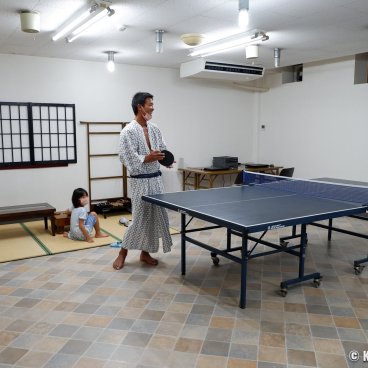 Kawaguchiko Station Inn, Recreational room for all guests 2
