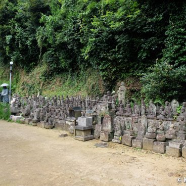 Washio Atago-jinja (Fukuoka), Jizo statues at Kannon-ji temple