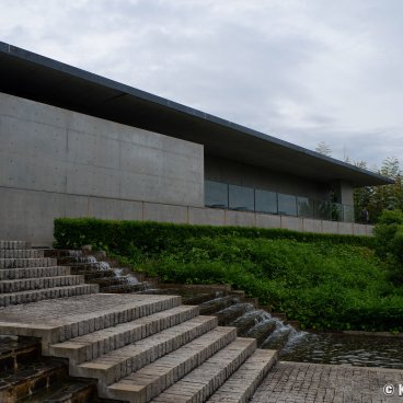 Shikoku Mura (Takamatsu), Shikoku Mura Gallery viewed from the aquatic garden