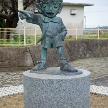Hokuei (Tottori), Bronze statue of Conan Edogawa (The Truth Is Always One and Only!)
