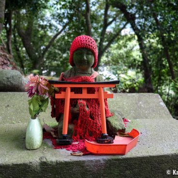 Yutoku Inari-jinja (Kashima, Saga), Small statue of Jizo Bosatsu