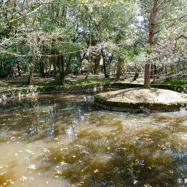 Toshodai-ji (Nara), Pond near Kaizangobyo Mausoleum (Ganjin's grave)