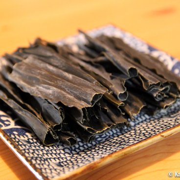 Ingredients for dashi broth, Dried Kombu algae