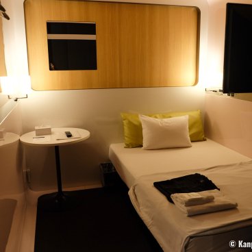 First Cabin Kansai Airport (Osaka), Inside view of a First Class Cabin room