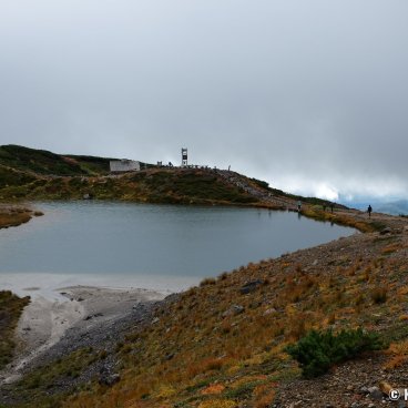Daisetsuzan (Hokkaido), View on Lake Sugatami-ike in autumn