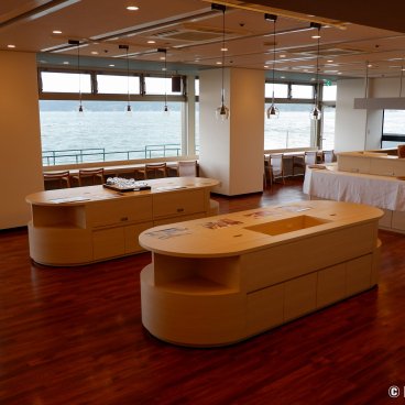 Wakura Onsen, Restaurant at the ryokan inn Kaibo